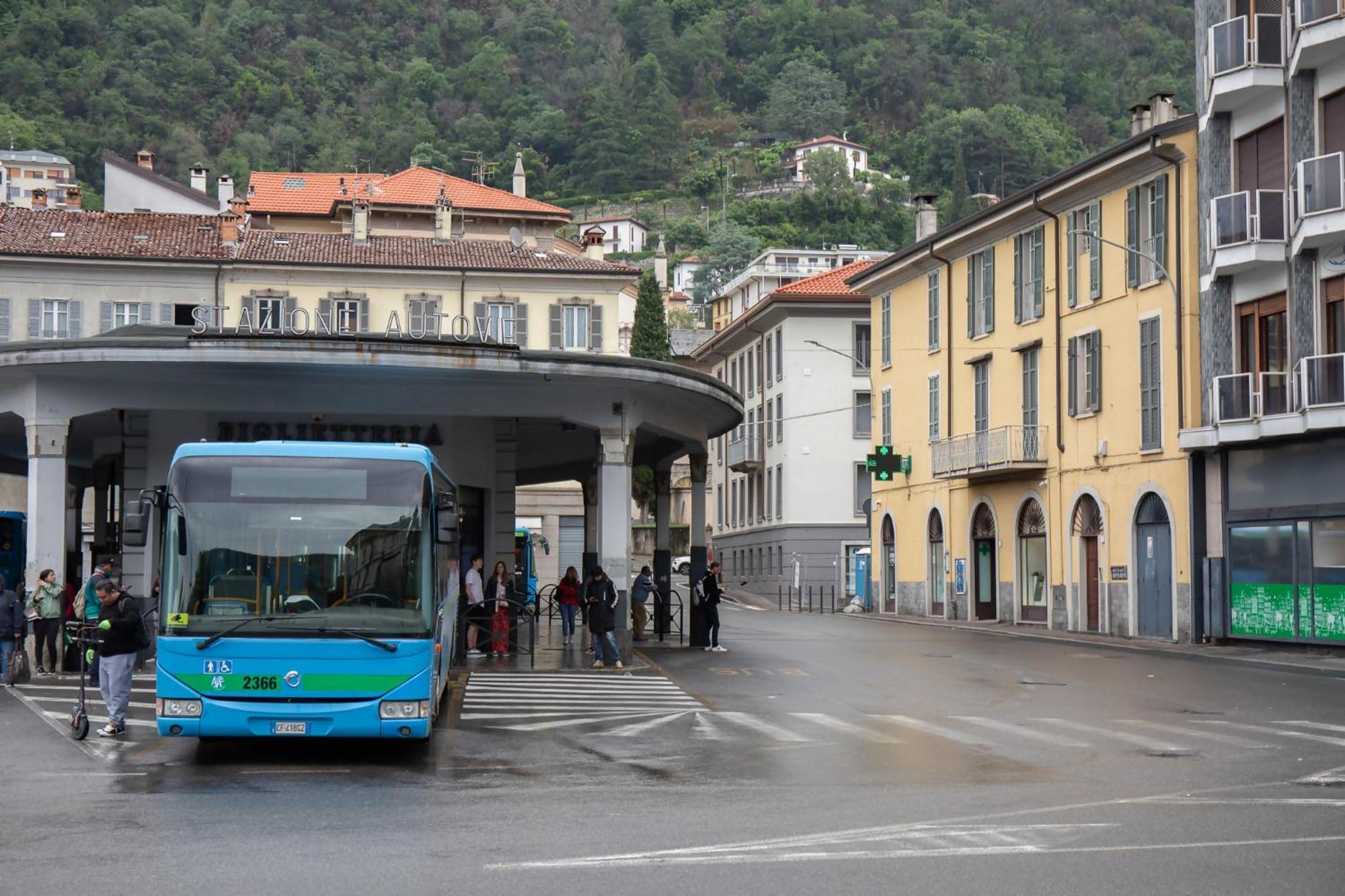Elegant Beige 5 Minutes From The * Como